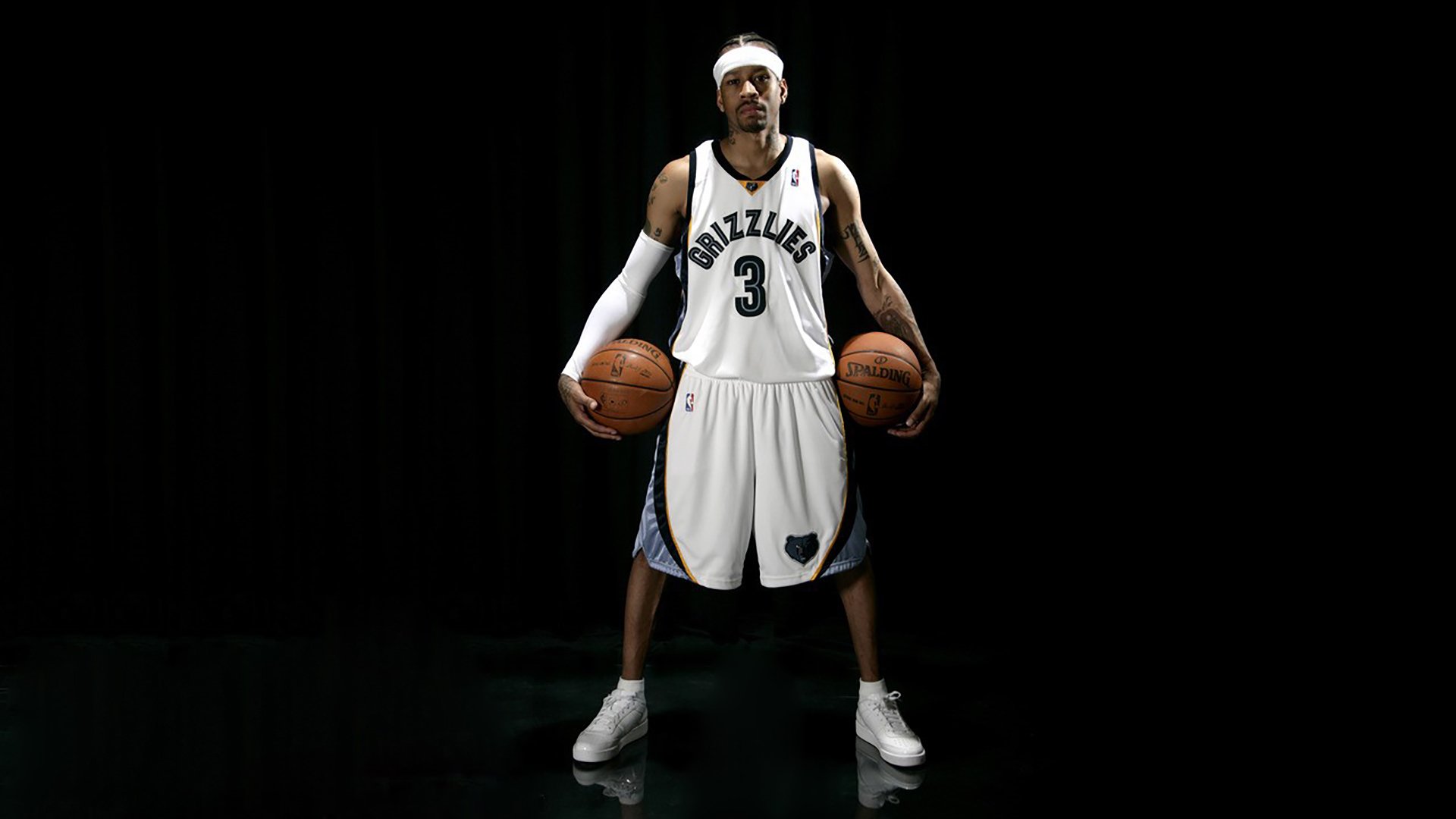 库里：一场场“远投”让全联盟为之侧目！，库里运球投篮集锦